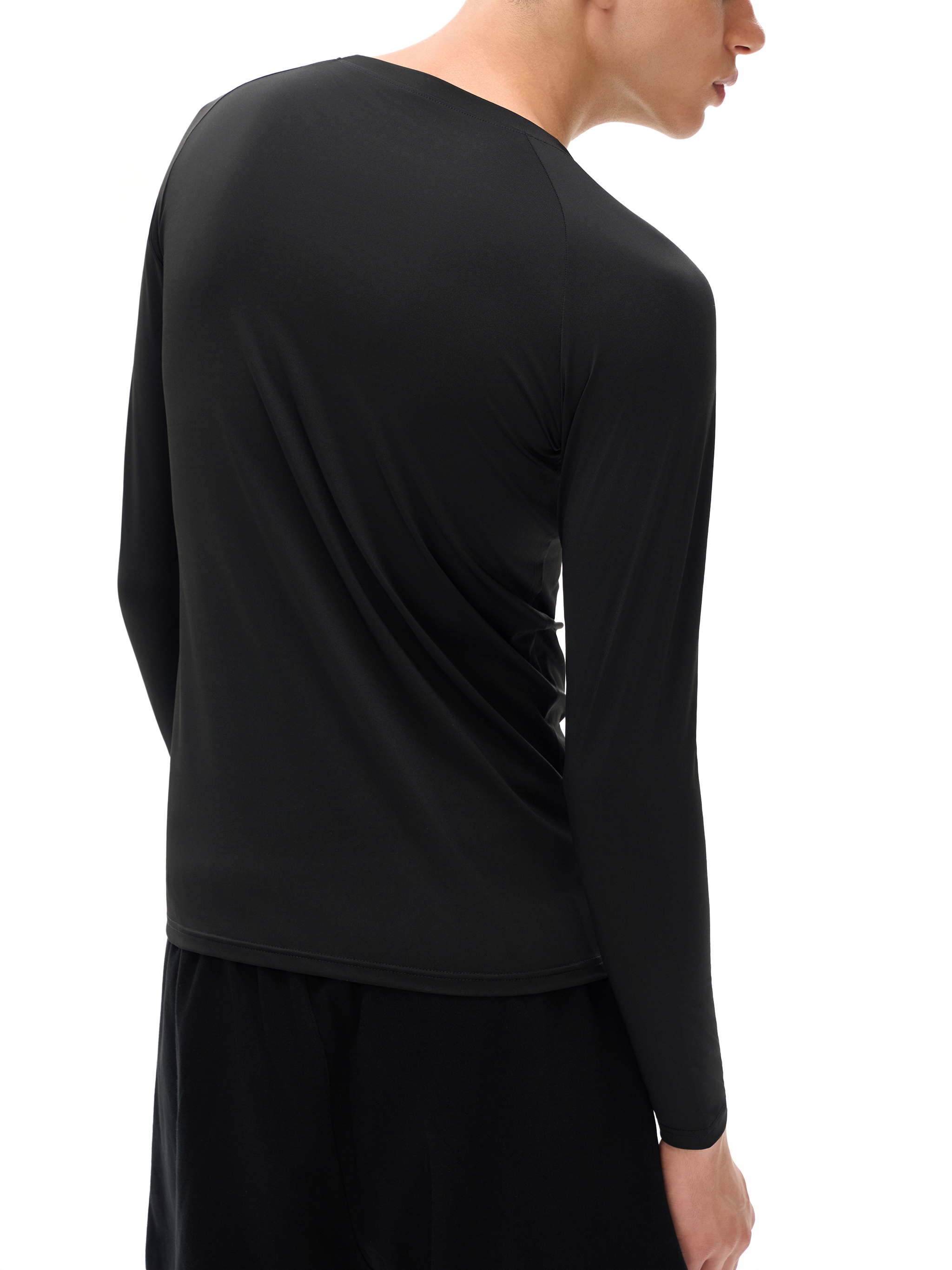 Long Sleeve Performance T-Shirt – Activewear | Tapstitch